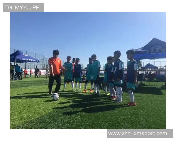 守望先锋足球杯激情对决开启全新竞技篇章展现团队合作与个人技巧的完美结合 守望先锋足球杯激情对决开启全新竞技篇章展现团队合作与个人技巧的完美结合